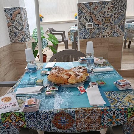B&B Stella Maris Trapani Centro Eksteriør billede