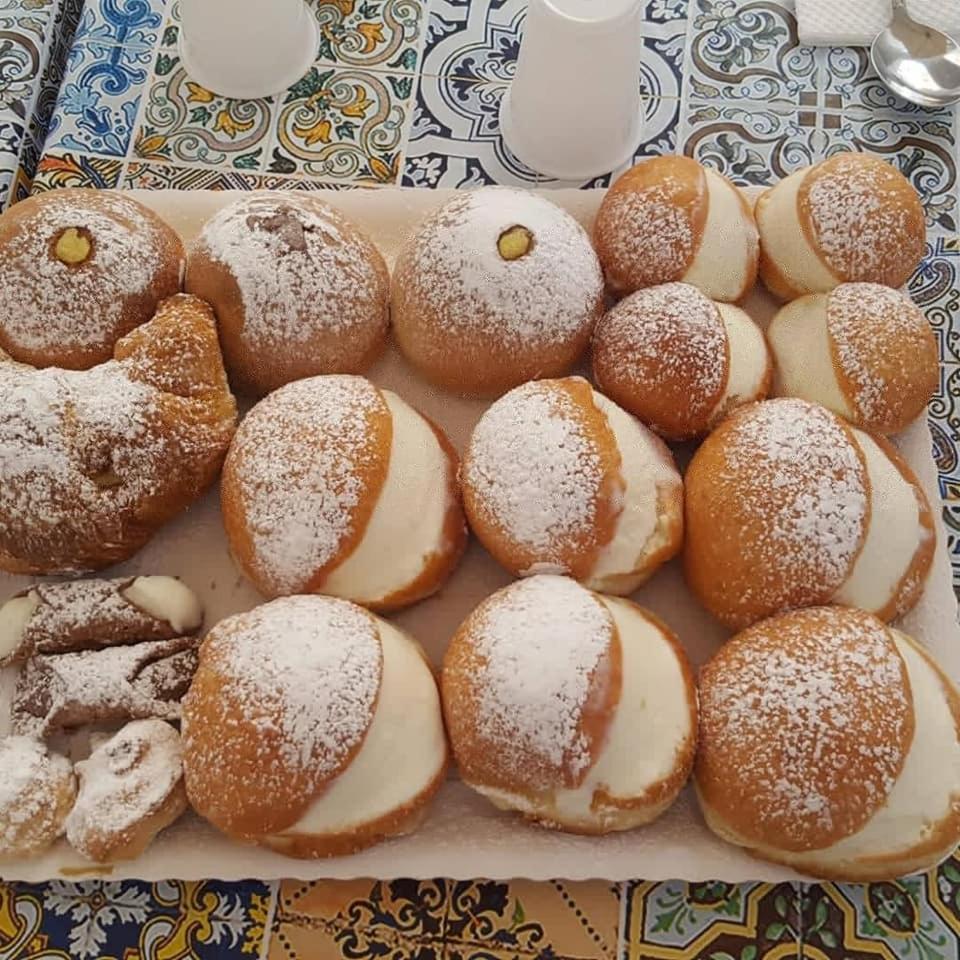 B&B Stella Maris Trapani Centro Eksteriør billede