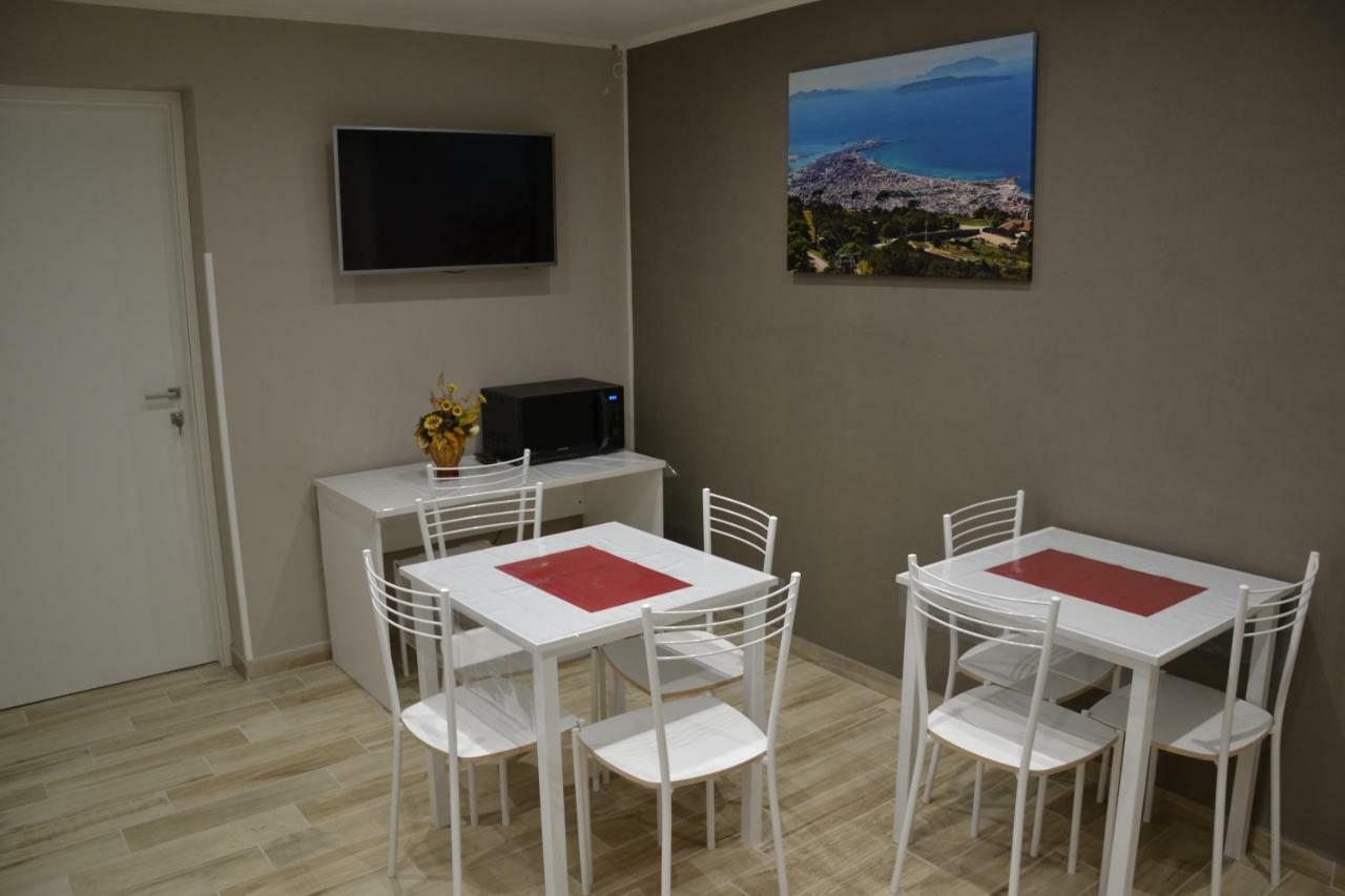 B&B Stella Maris Trapani Centro Eksteriør billede