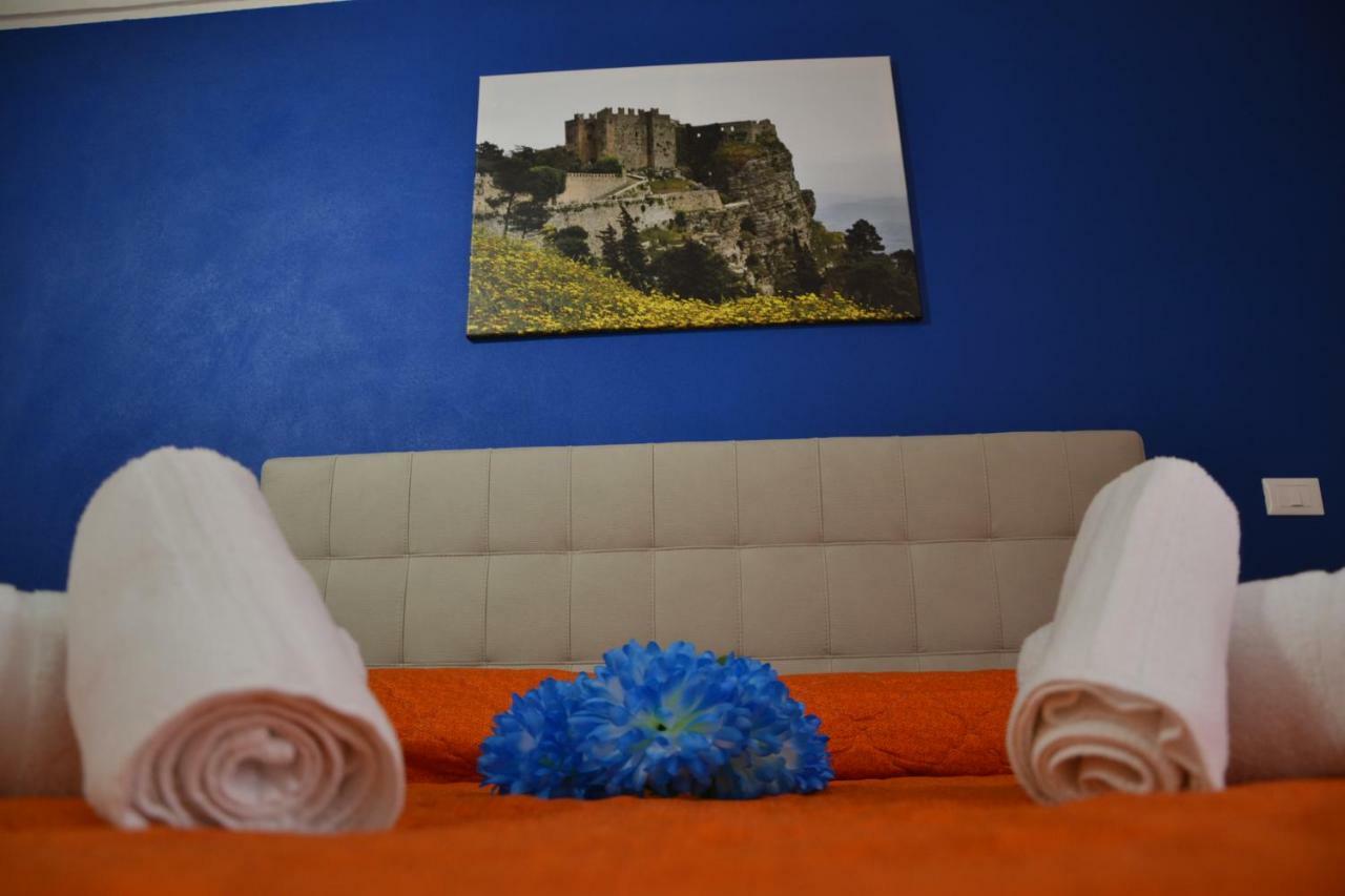 B&B Stella Maris Trapani Centro Eksteriør billede