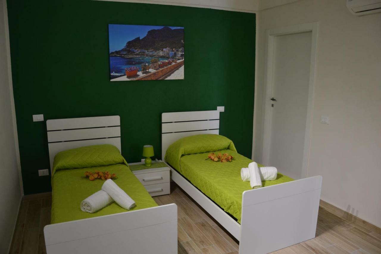 B&B Stella Maris Trapani Centro Eksteriør billede