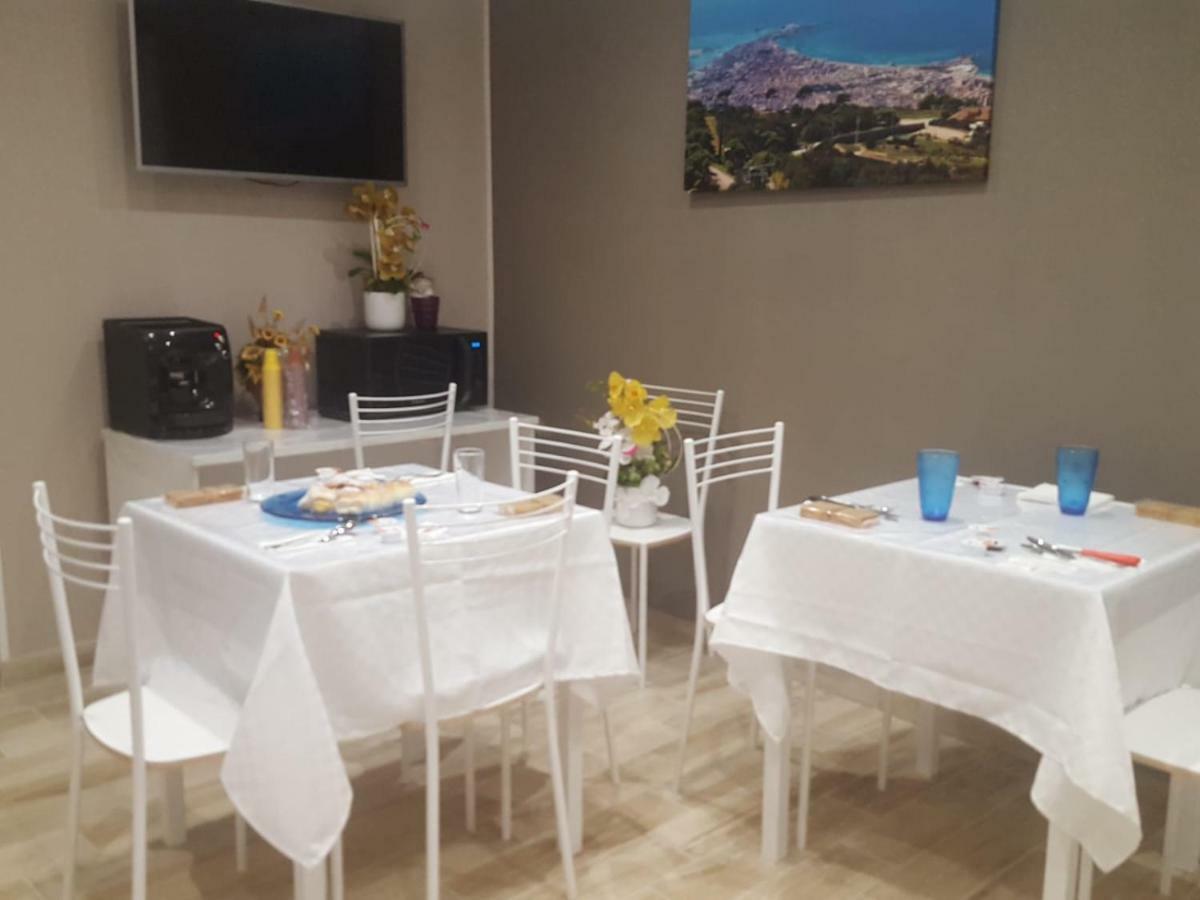 B&B Stella Maris Trapani Centro Eksteriør billede